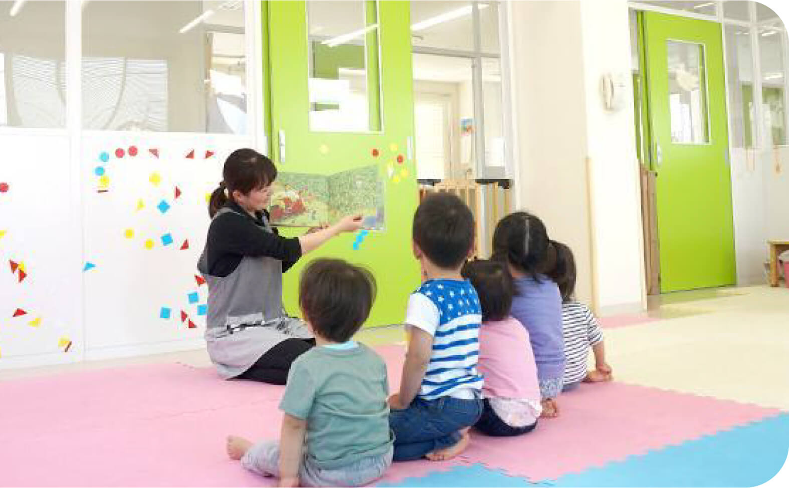 事業所内保育の様子